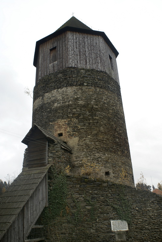Věž 1